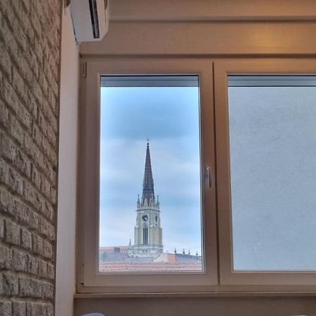 Grove II Apartment = Strict City Centre Novi Sad Luaran gambar
