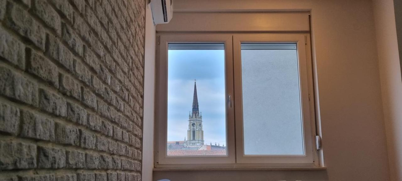 Grove II Apartment = Strict City Centre Novi Sad Luaran gambar